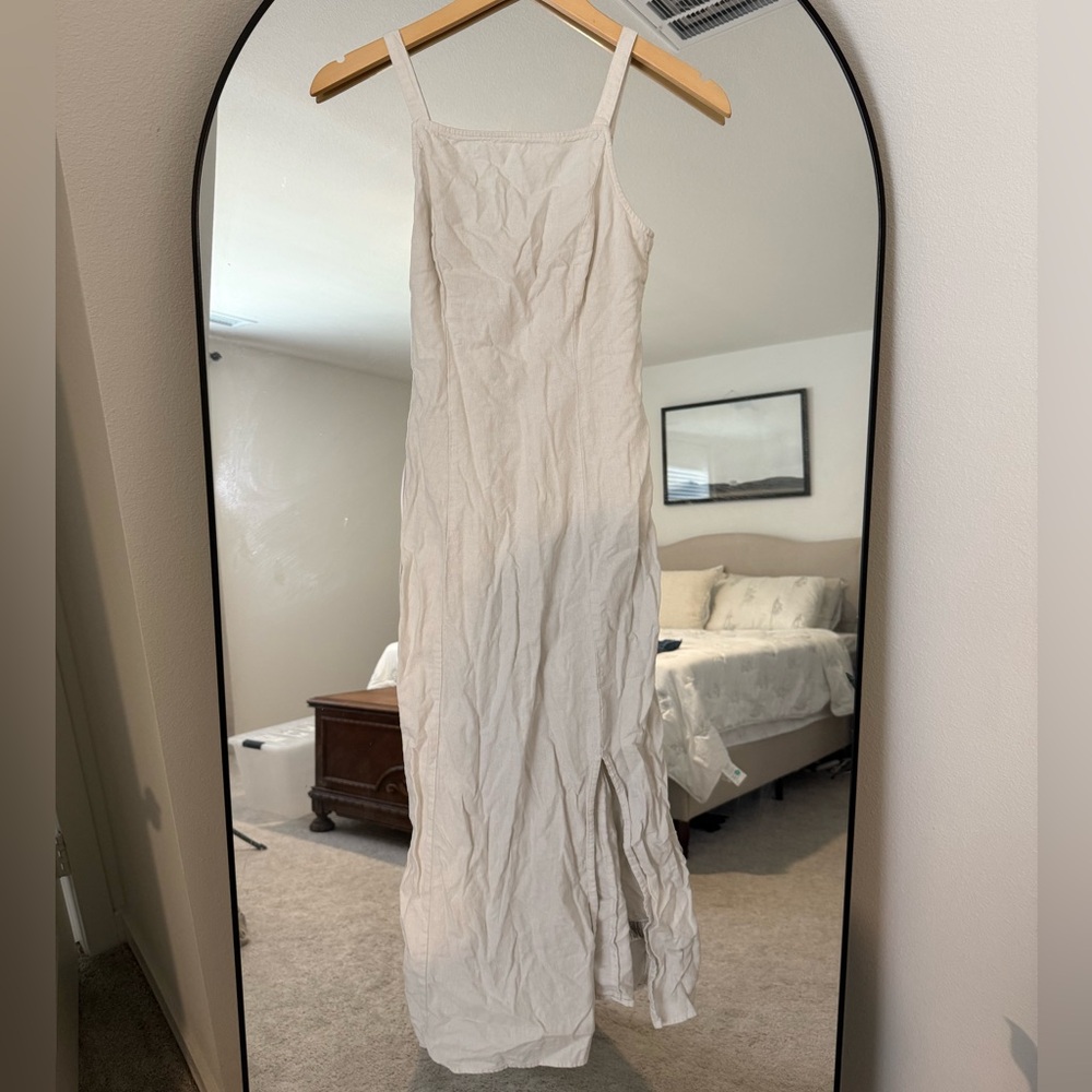 Old Navy Cream/Beige Strappy Slip-Dress • Women’s S • Summer / Layering Piece